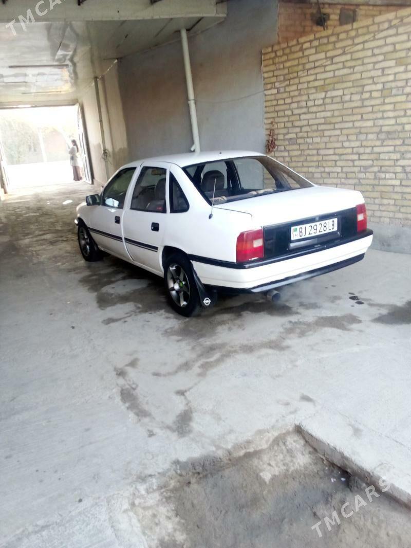 Opel Vectra 1989 - 28 000 TMT - Туркменабат - img 5