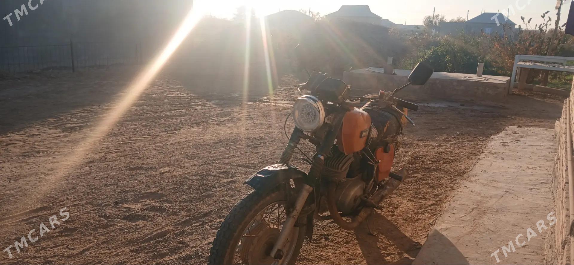 Iž Planeta 4 1995 - 4 500 TMT - Babadaýhan - img 2