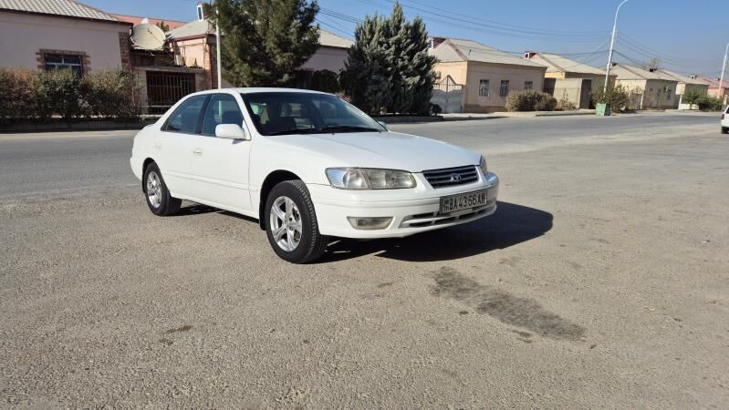 Toyota Camry 1998 - 125 000 TMT - Гёкдепе - img 3