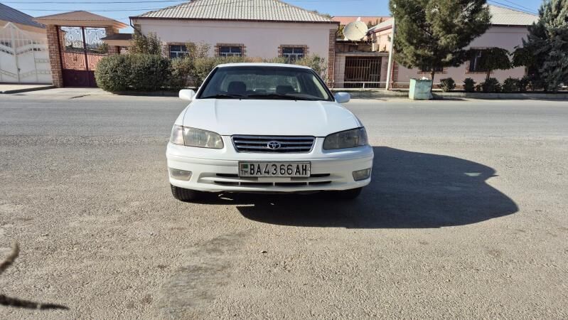 Toyota Camry 1998 - 125 000 TMT - Гёкдепе - img 2