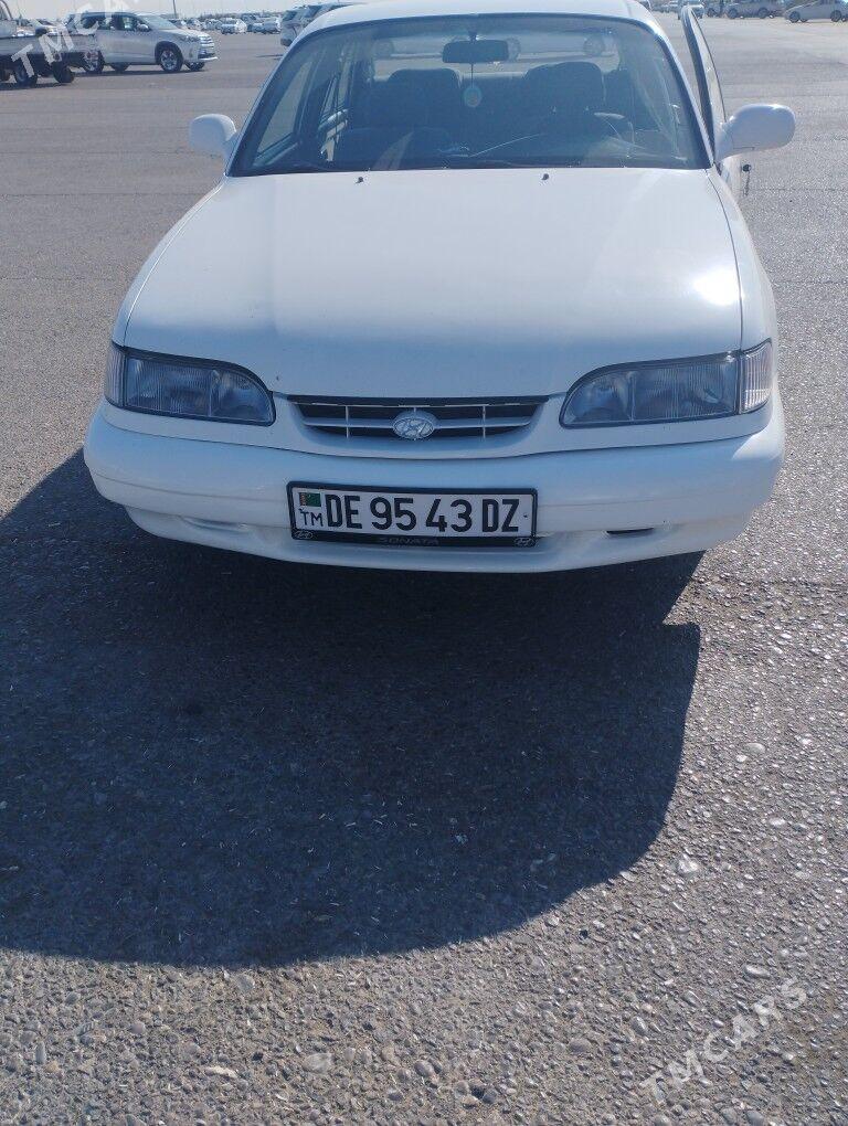 Hyundai Elantra 1995 - 60 000 TMT - Губадаг - img 3