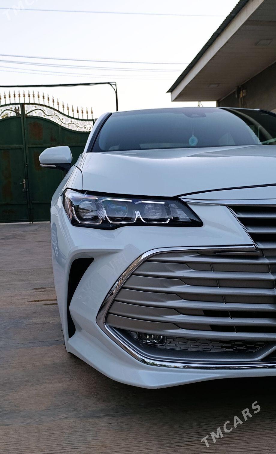 Toyota Avalon 2021 - 458 000 TMT - Анев - img 1