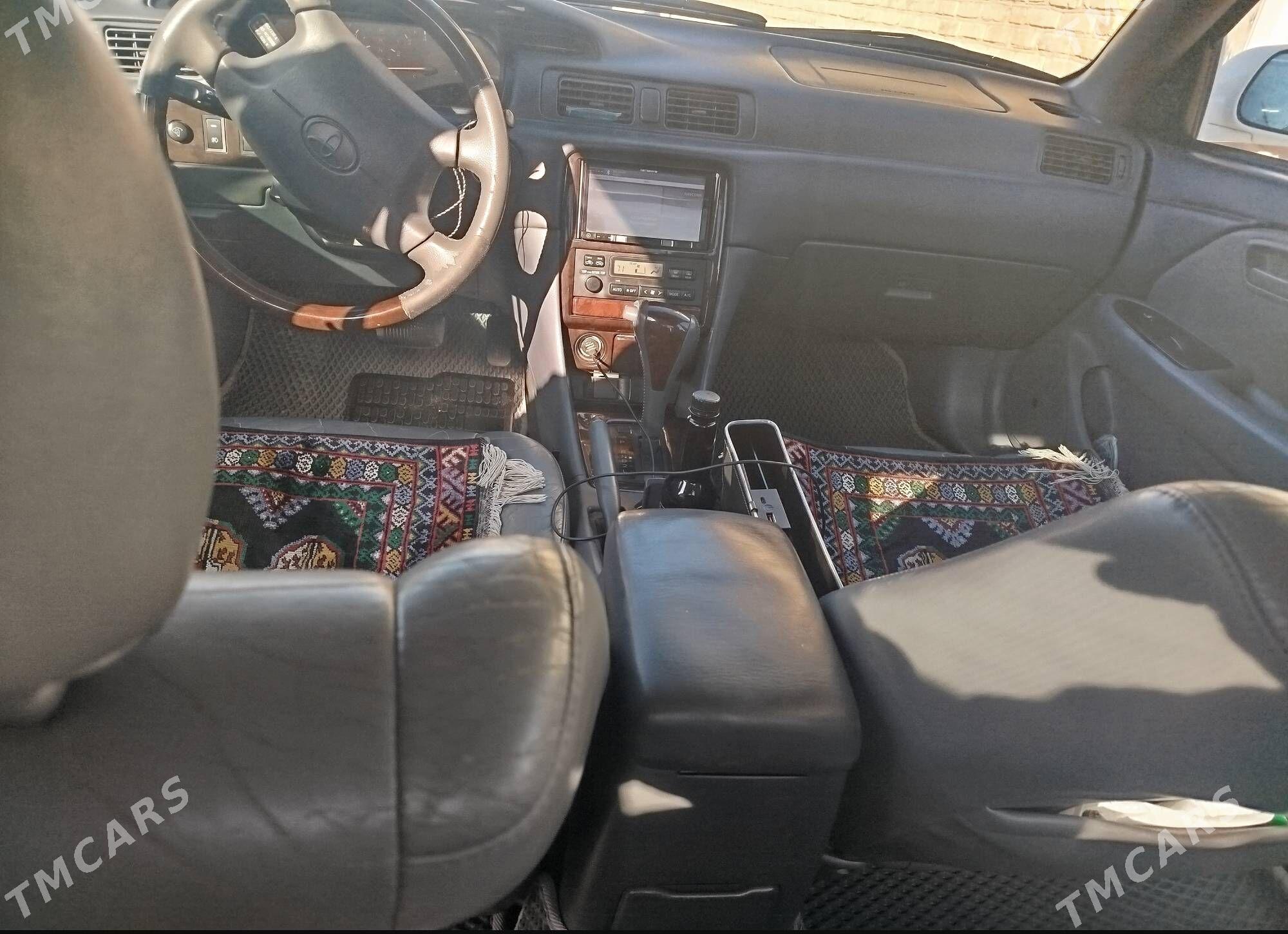 Toyota Camry 2001 - 200 000 TMT - Türkmenbaşy etr. - img 1