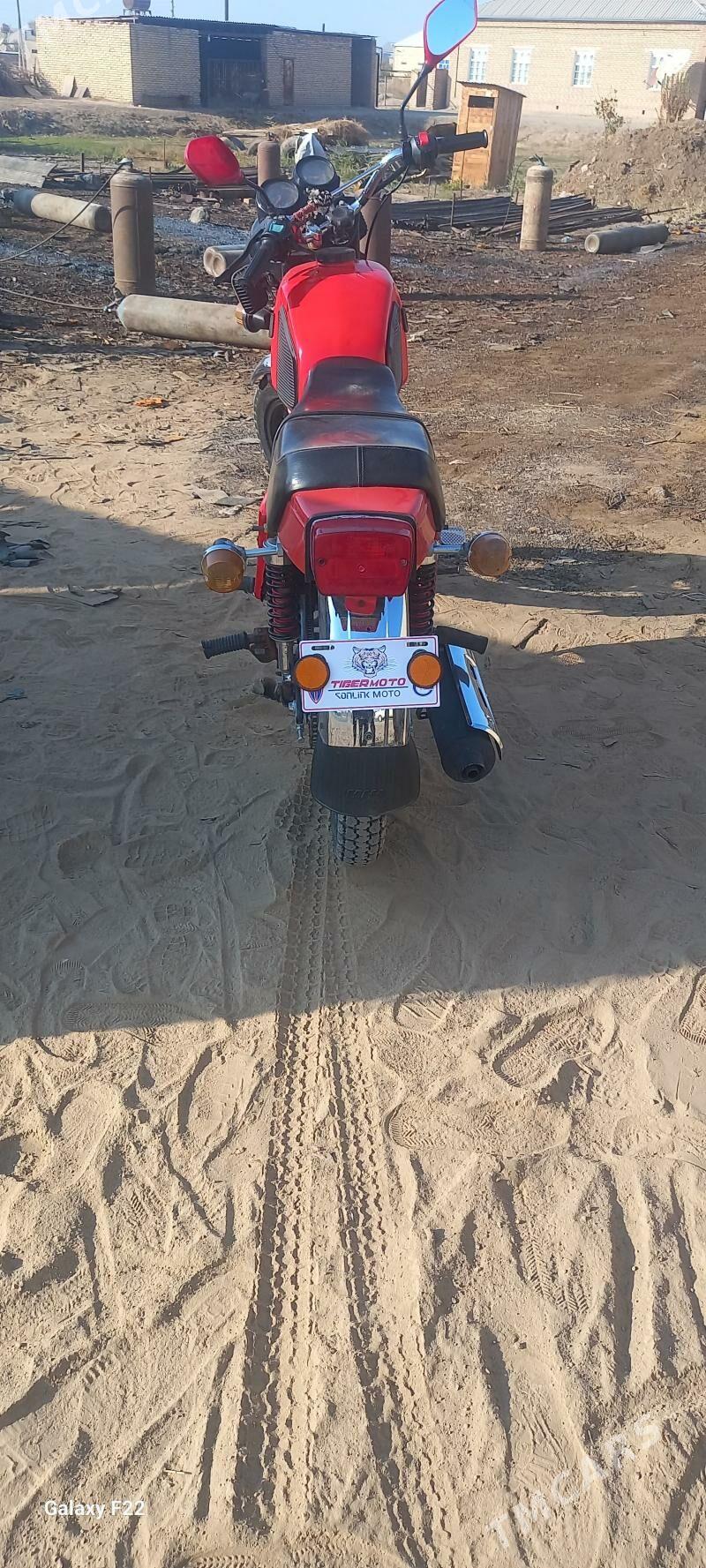 Iž Planeta 5 2002 - 11 500 TMT - Mary - img 3