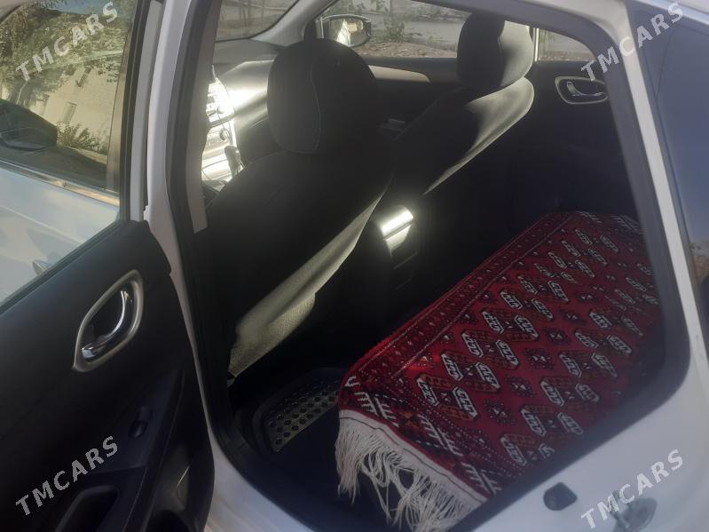 Nissan Sentra 2014 - 130 000 TMT - 6 мкр - img 3