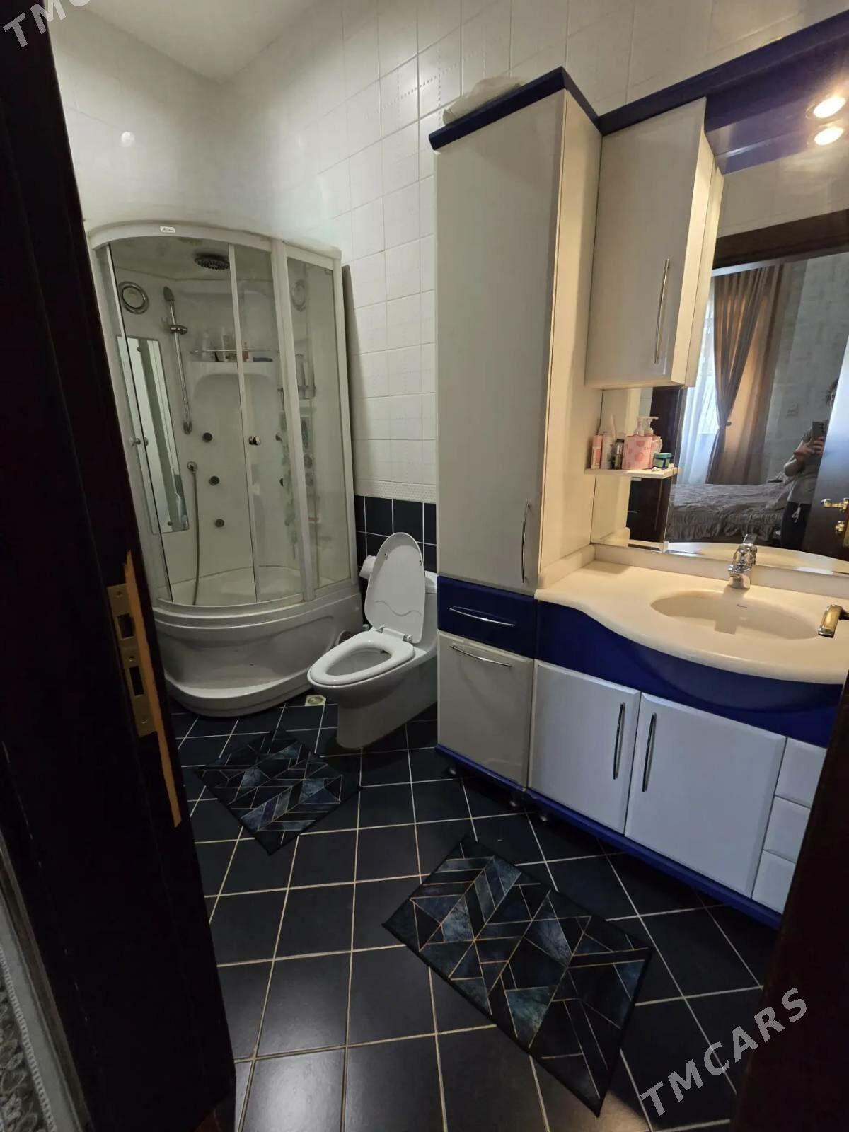 Нефтегаз 8 этаж 4 ком 150м² - Aşgabat - img 8