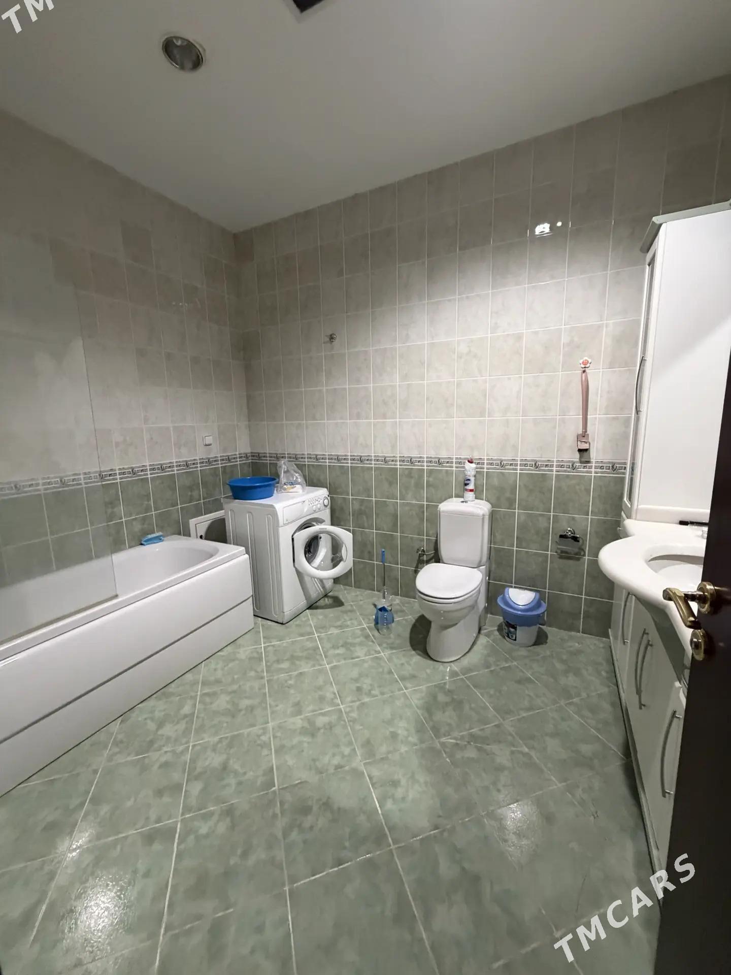 Нефтегаз Башня 4эт 3ком 137м² - Ашхабад - img 8