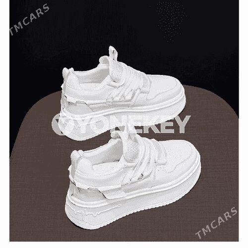 Gyzlar üçin beýik krasowka - Мары - img 3