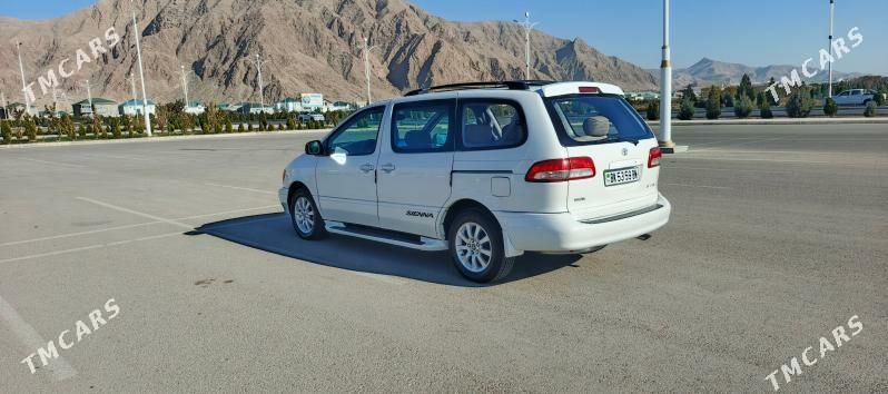 Toyota Sienna 2002 - 185 000 TMT - Balkanabat - img 2