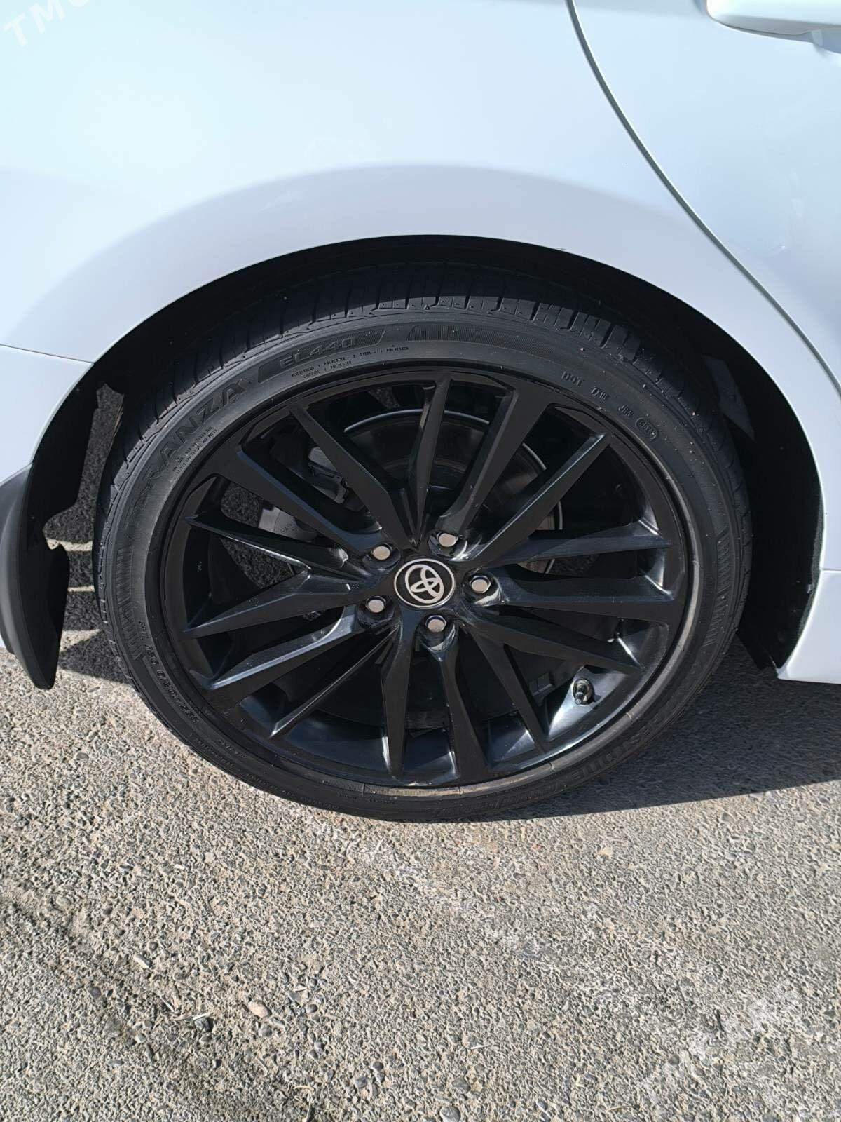 Toyota Camry 2021 - 322 000 TMT - Ашхабад - img 9