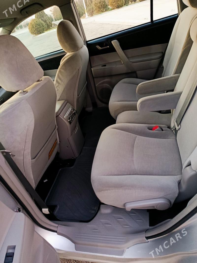 Toyota Highlander 2011 - 320 000 TMT - Daşoguz - img 9