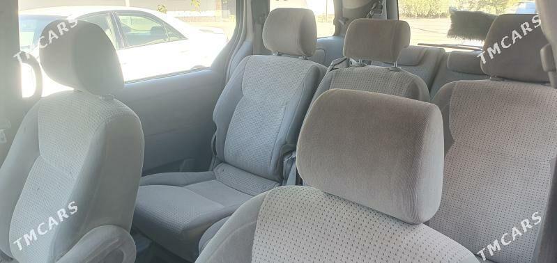 Toyota Sienna 2007 - 230 000 TMT - Гурбансолтан Едже - img 6