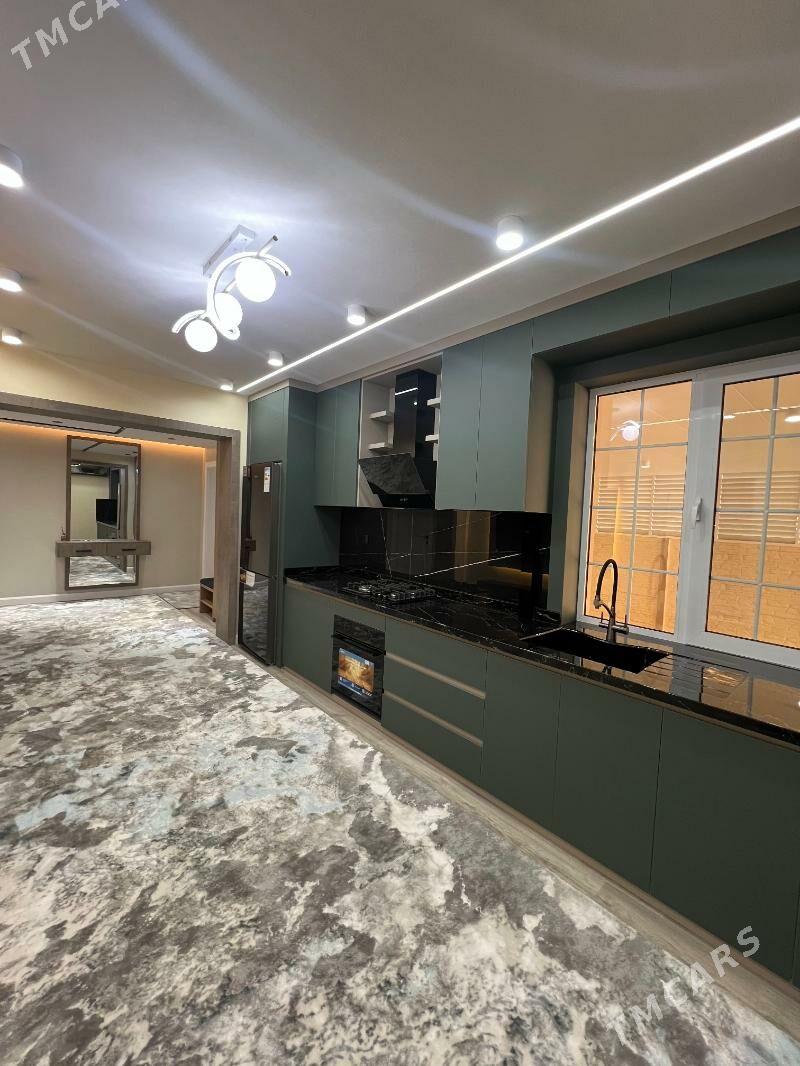 SATLYK JAY - Mary - img 3