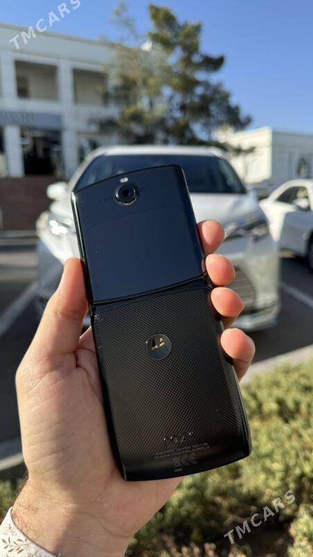 Motorolla Razr 6/128 - Parahat 1 - img 4