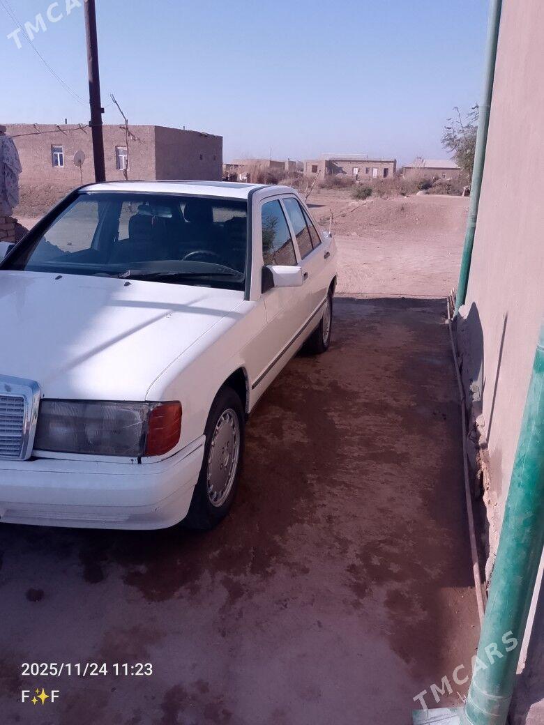 Mercedes-Benz 190E 1989 - 35 000 TMT - Oguz han - img 4