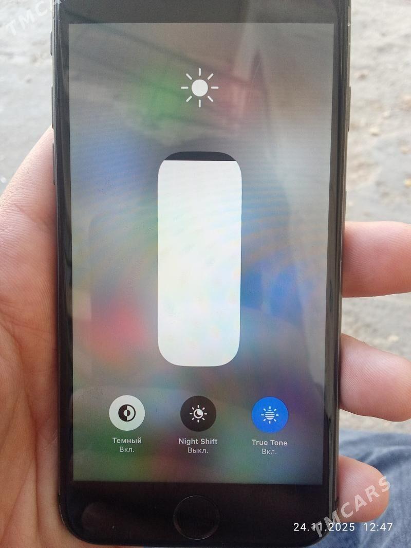 Iphone 8 - Mary - img 3