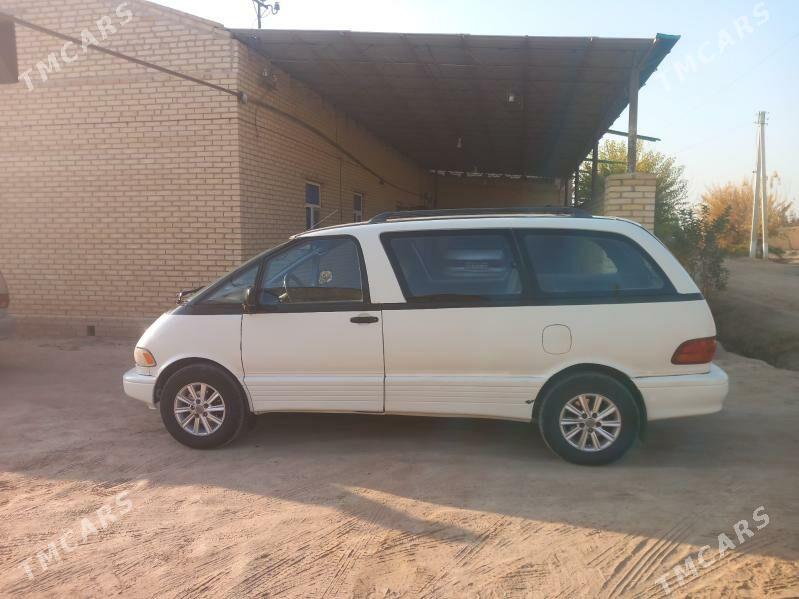 Toyota Previa 1992 - 70 000 TMT - Halaç - img 3