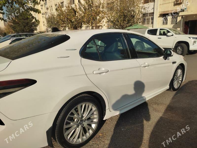 Toyota Camry 2018 - 265 000 TMT - Ашхабад - img 3