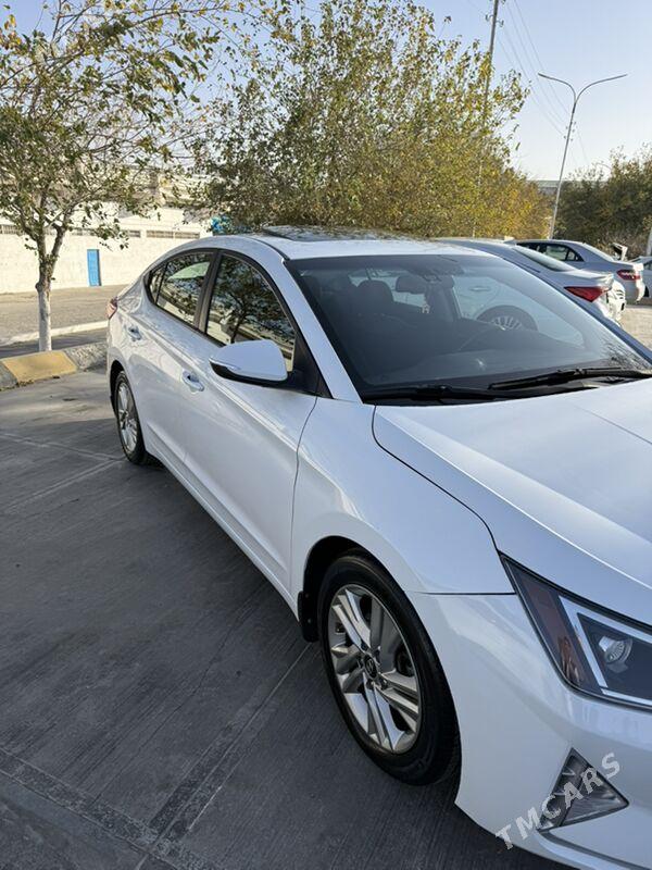 Hyundai Elantra 2019 - 220 000 TMT - Aşgabat - img 2