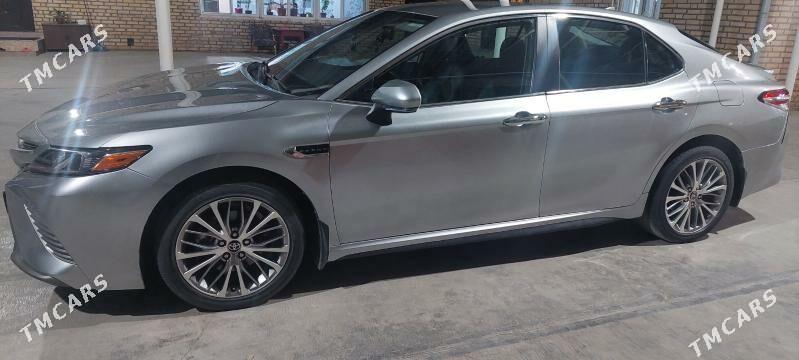 Toyota Camry 2020 - 300 000 TMT - Мары - img 5