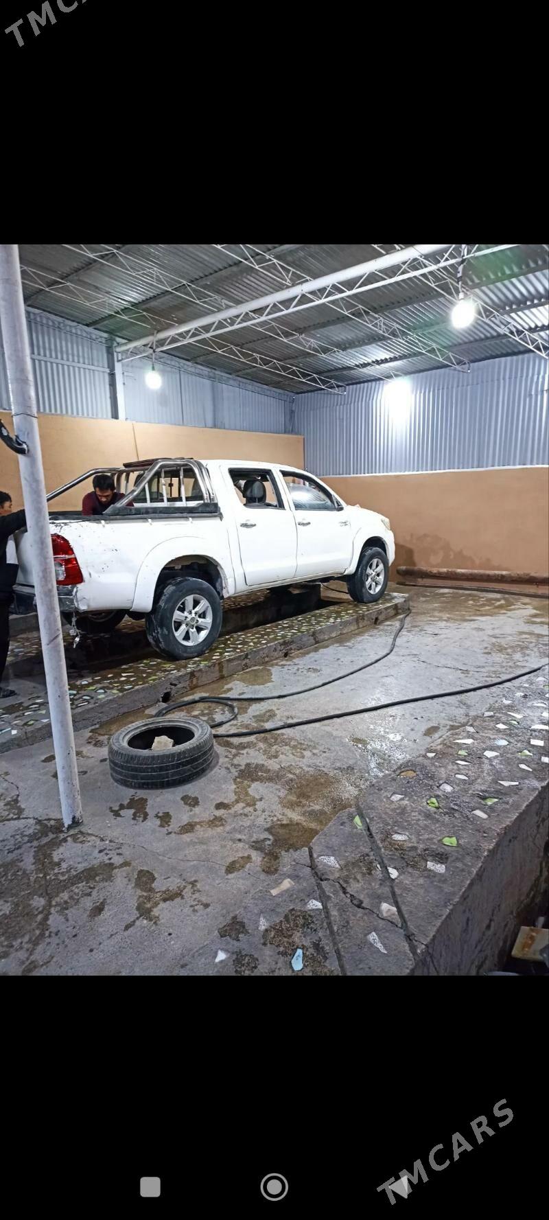 Toyota Hilux 2013 - 173 000 TMT - Aşgabat - img 6