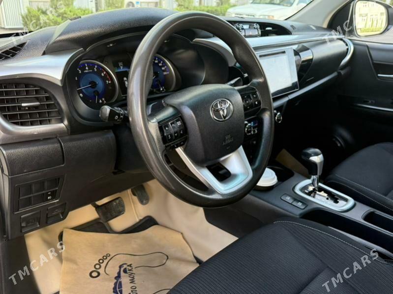 Toyota Hilux 2016 - 500 000 TMT - Койтендаг - img 1