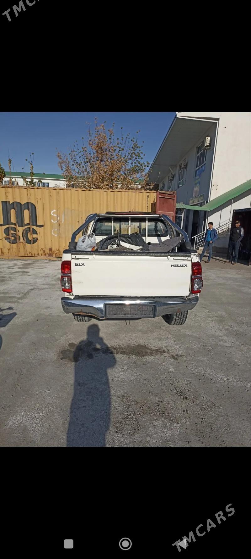 Toyota Hilux 2013 - 173 000 TMT - Aşgabat - img 3