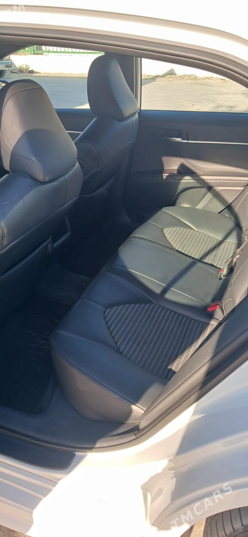 Toyota Camry 2021 - 310 000 TMT - Балканабат - img 6