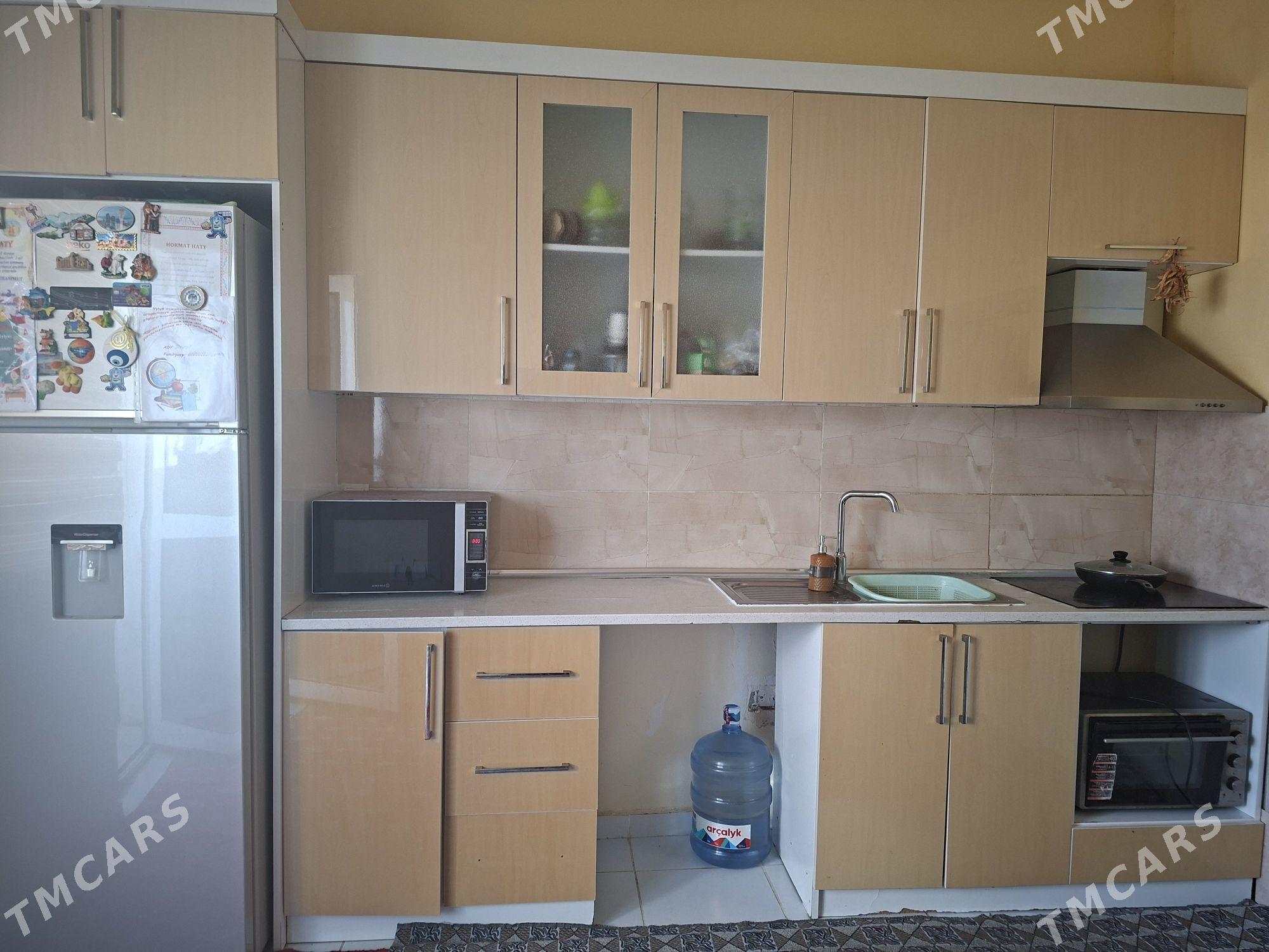 Kuhonnyÿ mebel - Parahat 8 - img 2