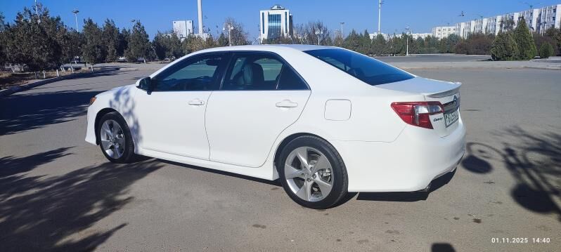 Toyota Camry 2014 - 240 000 TMT - Daşoguz - img 8