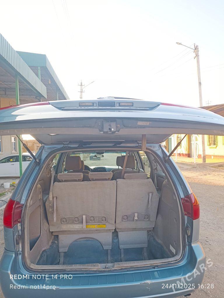 Toyota Sienna 2003 - 220 000 TMT - Туркменабат - img 2
