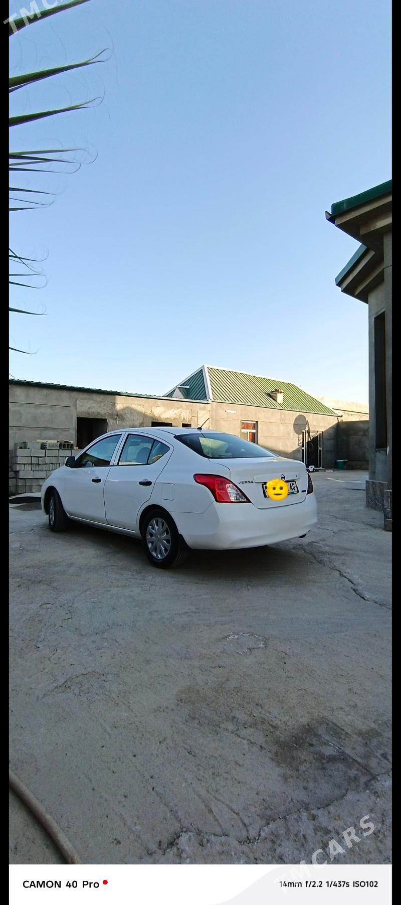 Nissan Versa 2013 - 129 000 TMT - Ашхабад - img 3