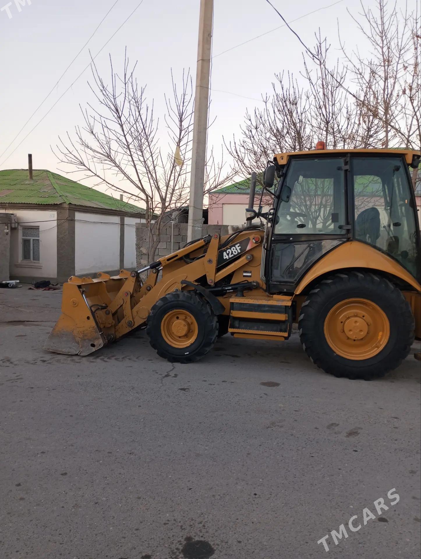 Caterpillar Excavator 2013 - 380 000 TMT - Бузмеин - img 3