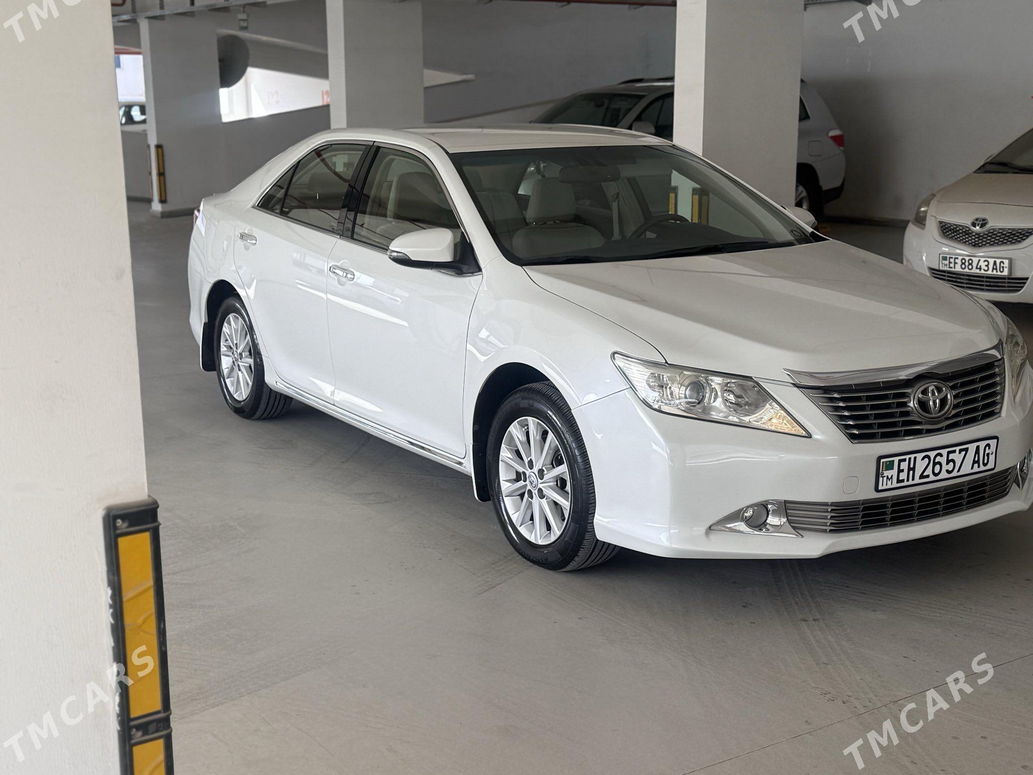 Toyota Camry 2014 - 325 000 TMT - Aşgabat - img 2
