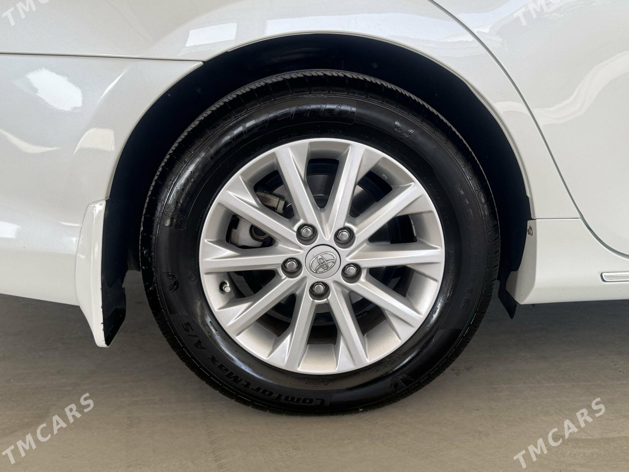 Toyota Camry 2014 - 325 000 TMT - Aşgabat - img 10