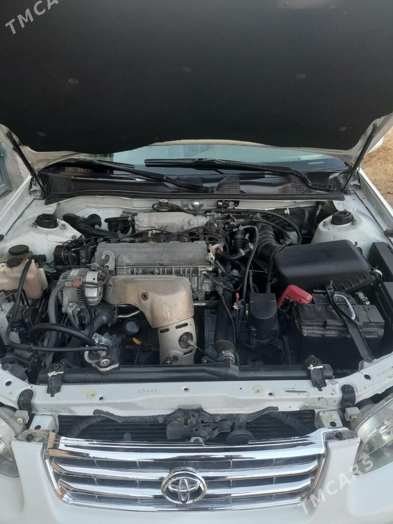 Toyota Camry 2000 - 170 000 TMT - Кёнеургенч - img 9