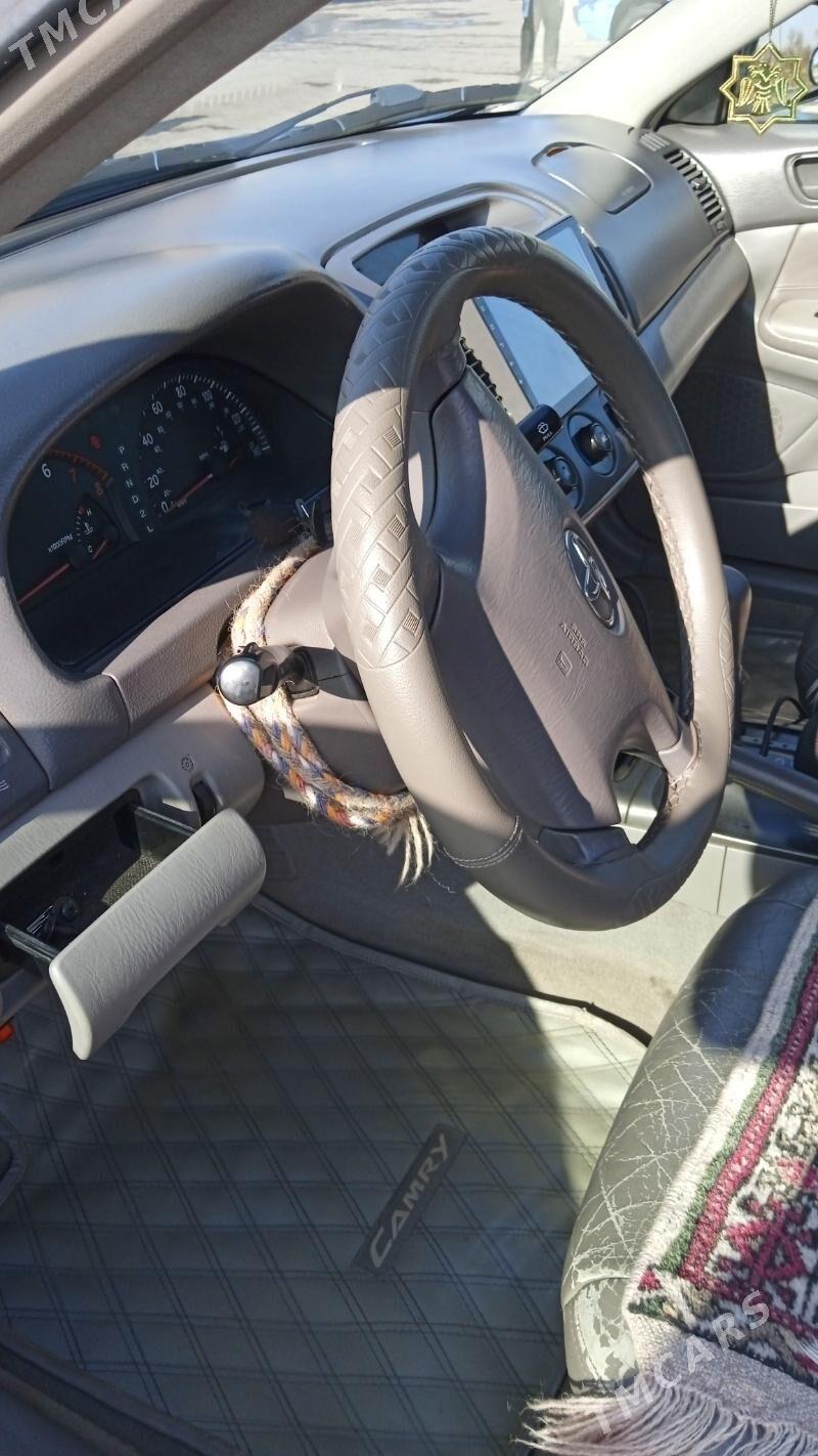 Toyota Camry 2003 - 170 000 TMT - Farap - img 4