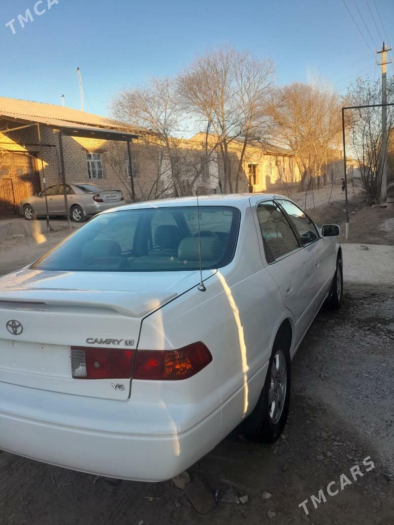 Toyota Camry 2000 - 170 000 TMT - Кёнеургенч - img 4