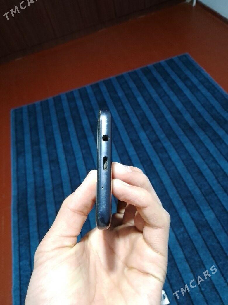 Samsung j5 prime - Гумдаг - img 4