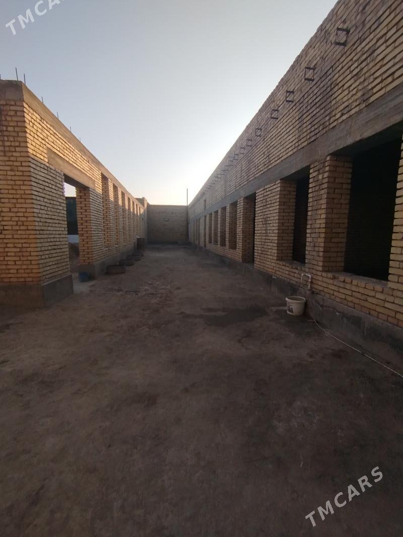 satlyk mellek jaý - Фарап - img 4