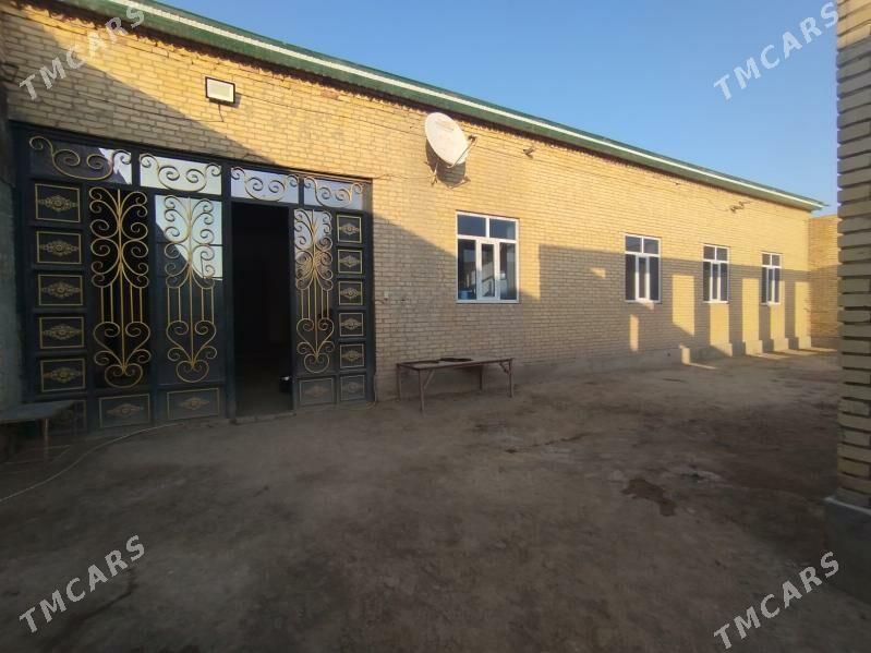 satlyk mellek jaý - Фарап - img 8