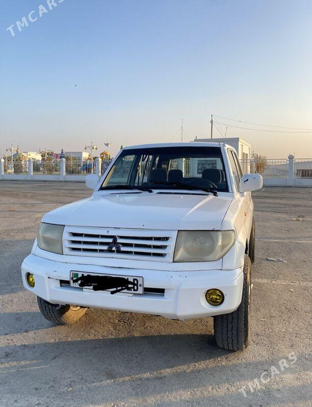 Mitsubishi Pajero 2000 - 80 000 TMT - Farap - img 1