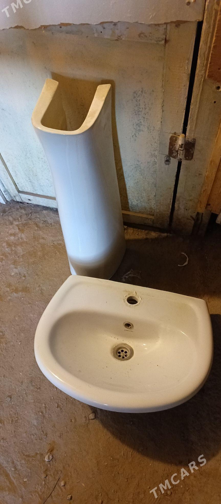 Umivalnik - Büzmeýin GRES - img 2