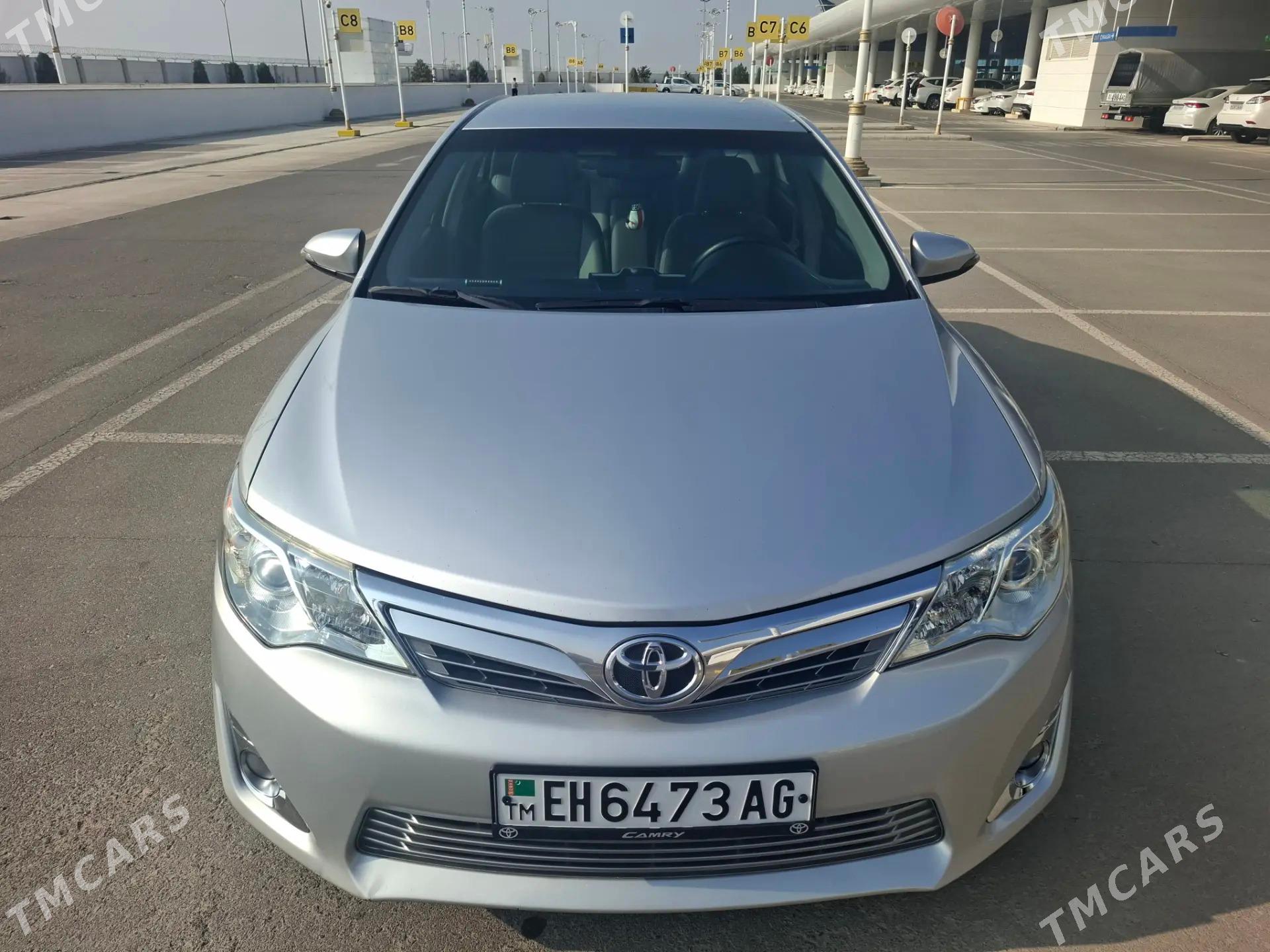 Toyota Camry 2011 - 235 000 TMT - Ашхабад - img 2
