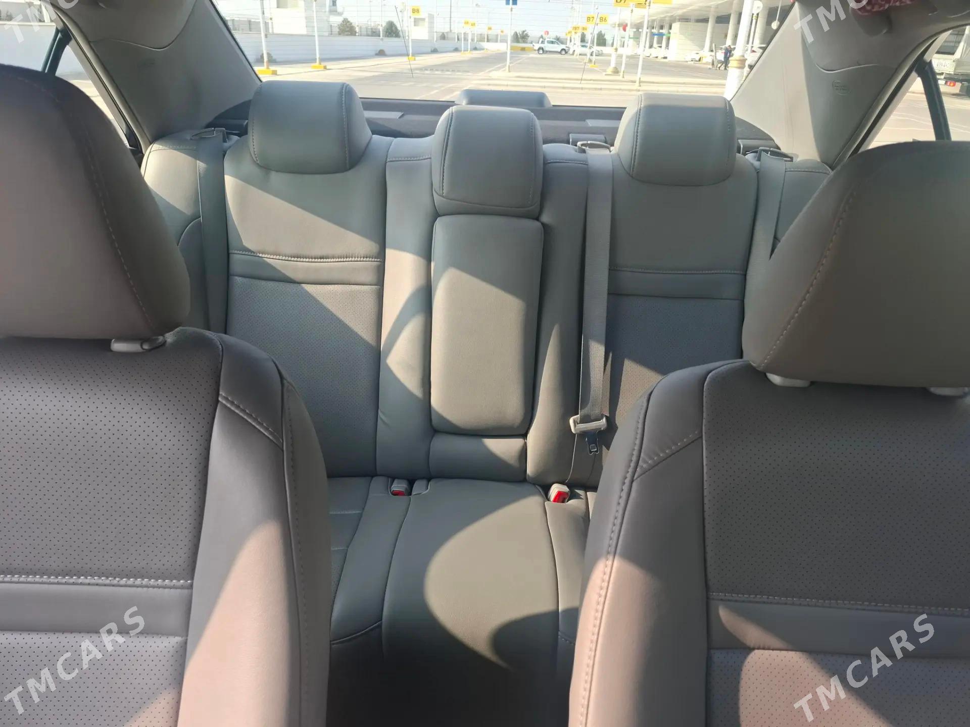 Toyota Camry 2011 - 235 000 TMT - Ашхабад - img 8