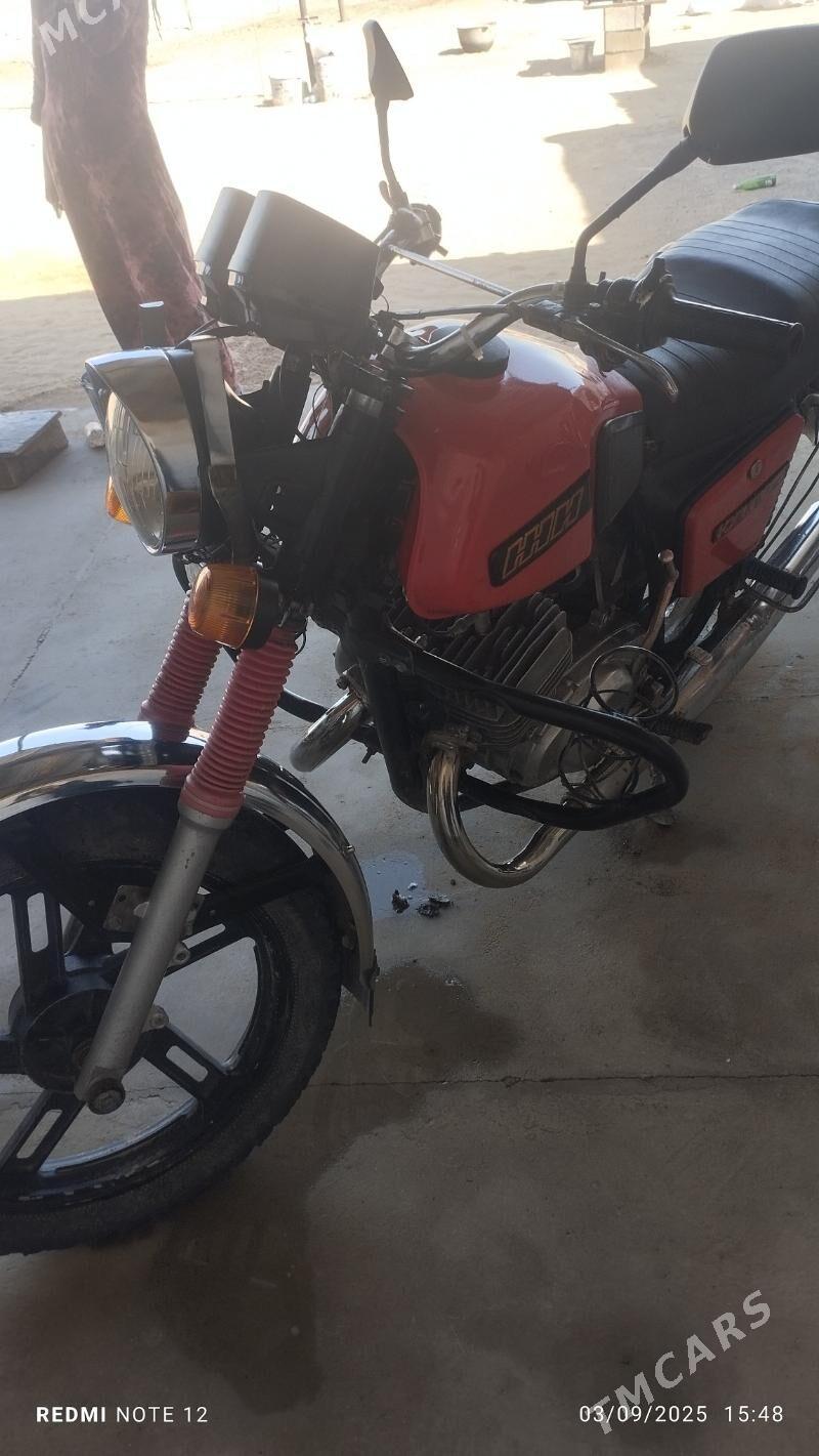 Iž Ýupiter 1985 - 13 000 TMT - Ак-Бугдайский этрап - img 1