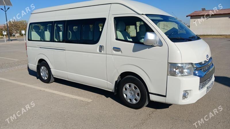 Toyota Hiace 2016 - 520 000 TMT - Гёкдепе - img 4
