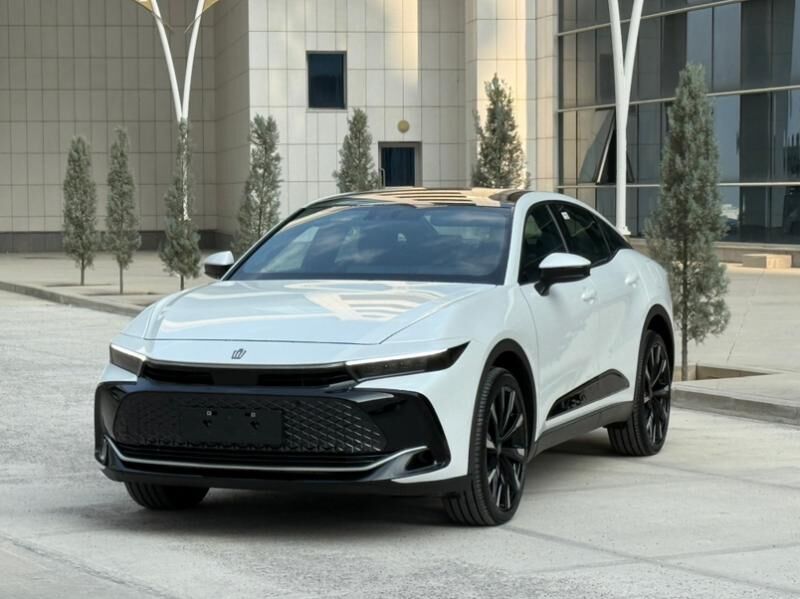 Toyota Crown 2023 - 717 000 TMT - Ашхабад - img 1