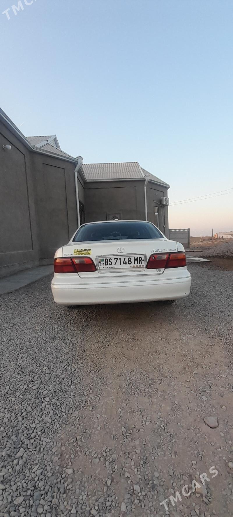 Toyota Avalon 1997 - 135 000 TMT - Мары - img 6