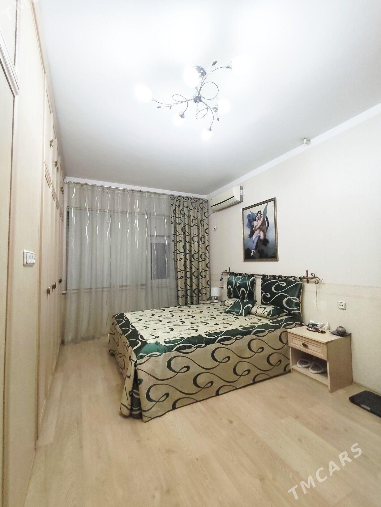 Мир 4 4комн.кв.прихожая - Мир 2 - img 6